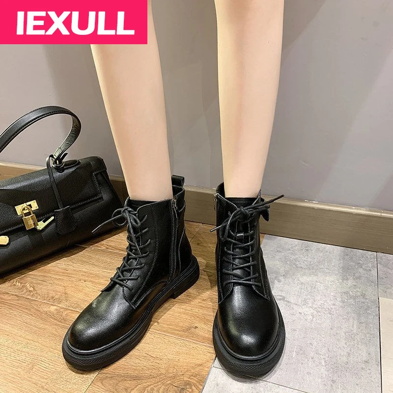 Soft-soled Martin boots women's autumn/winter 2021 new velvet warm locomotive boots British style short boots
Soft-soled Martin boots women's autumn/winter 2021 new velvet warm locomotive boots British style short boots