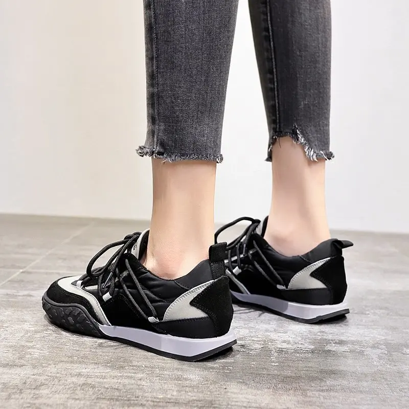 Women Sneaker 2021 Spring Casual Breathable Leather Platform Sport Shoes Fashion Running Walking Lace Up Ladies Shoes Sneakers
Women Sneaker 2021 Spring Casual Breathable Leather Platform Sport Shoes Fashion Running Walking Lace Up Ladies Shoes Sneakers