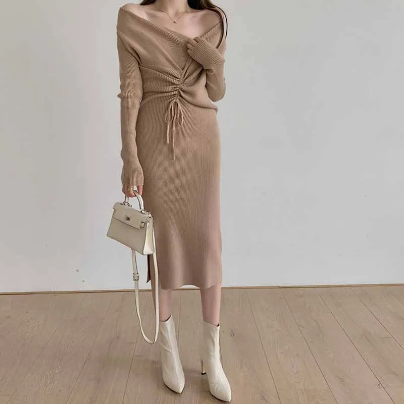 Zoulv 2021 Autumn Winter Woman Knitting Sweater Dresses One-Piece Women V-Neck Drawstring Knit Dress Korean Elegant Long Sleeve
Zoulv 2021 Autumn Winter Woman Knitting Sweater Dresses One-Piece Women V-Neck Drawstring Knit Dress Korean Elegant Long Sleeve