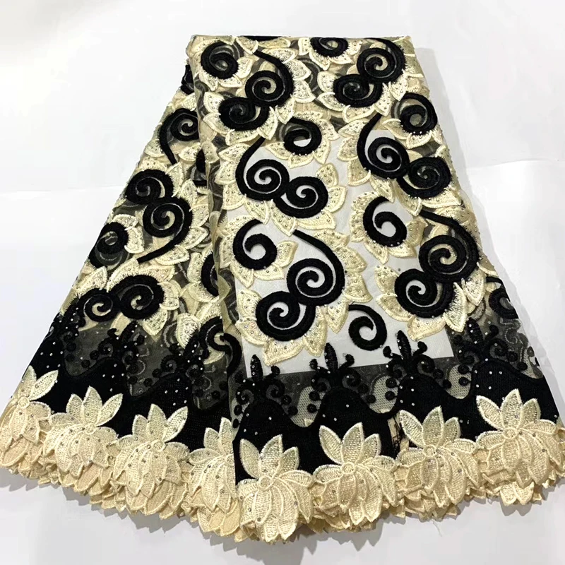 French Net Lace Fabric 2020 Latest African Fabric With Embroidery Mesh Tulle Lace Fabric High quality Nigerian for Dress A03
French Net Lace Fabric 2020 Latest African Fabric With Embroidery Mesh Tulle Lace Fabric High quality Nigerian for Dress A03