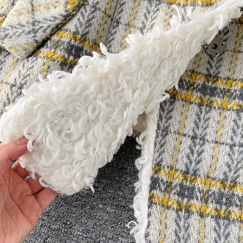 Korean Chic Plaid Lamb Wool Patch Thick Warm Jacket Small Fragrance Fake Pocket Design Coat Femme Autumn Winter Outwear Loose
Korean Chic Plaid Lamb Wool Patch Thick Warm Jacket Small Fragrance Fake Pocket Design Coat Femme Autumn Winter Outwear Loose