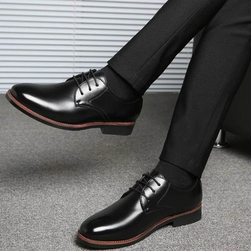 Men Formal Leather Shoes Men Leather Shoes PU Solid Color Round Shape Waterproof and Non Slip Breathable Men Dress Shoes
Men Formal Leather Shoes Men Leather Shoes PU Solid Color Round Shape Waterproof and Non Slip Breathable Men Dress Shoes