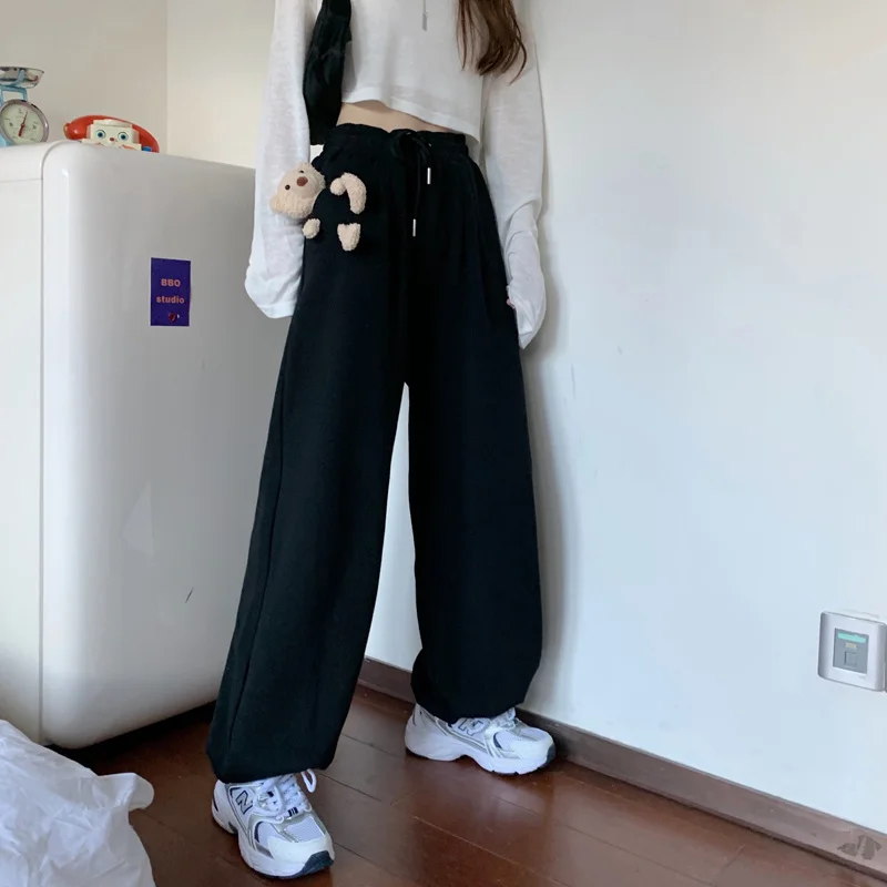 Осенняя одежда 2021 от Real Shot, полосатые брюки в Корейском стиле с медведем 
Осенняя одежда 2021 от Real Shot, полосатые брюки в Корейском стиле с медведем