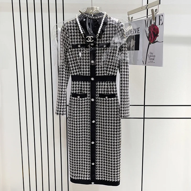 2021 New Autumn Winter V-Meck Sweater Dress for Women Korea Chic Single-Breasted Slim Houndstooth Knit Midi Dress Party Vestido
2021 New Autumn Winter V-Meck Sweater Dress for Women Korea Chic Single-Breasted Slim Houndstooth Knit Midi Dress Party Vestido