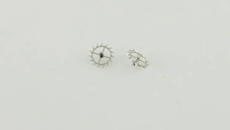 Free Shipping 2Pcs Brand New Generic NH 35/36 Escape Wheel for Watch Repair