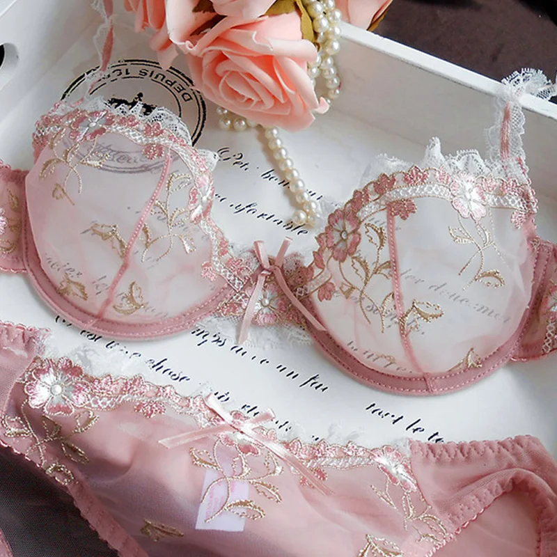 Angels Sensual Lingerie Embroidery Women's Underwear Set Sexy Bra Transparent Bra Underwear Set of Linen Sexy Bra Set AG41202
Angels Sensual Lingerie Embroidery Women's Underwear Set Sexy Bra Transparent Bra Underwear Set of Linen Sexy Bra Set AG41202