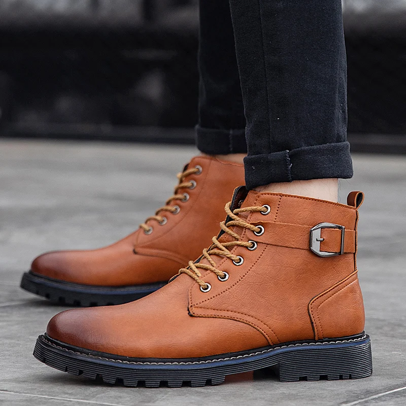 Male Shoes Men Boots 2020 Winter Warm Plush Fur Snow warm Non-slip Men Lace-Up PU Leather Sneakers
Male Shoes Men Boots 2020 Winter Warm Plush Fur Snow warm Non-slip Men Lace-Up PU Leather Sneakers