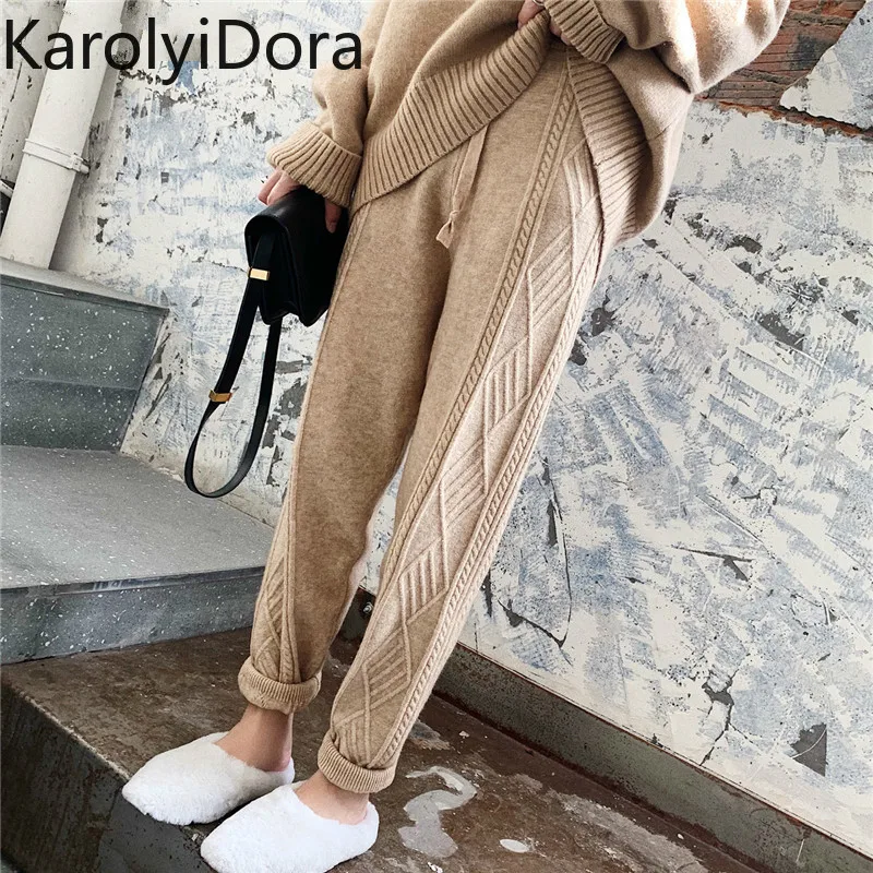 Winter Thicken Women Harem Pants Casual Drawstring Twisted Knitted Pants Femme Chic Warm Female Sweater Trousers 2020 Winter
Winter Thicken Women Harem Pants Casual Drawstring Twisted Knitted Pants Femme Chic Warm Female Sweater Trousers 2020 Winter