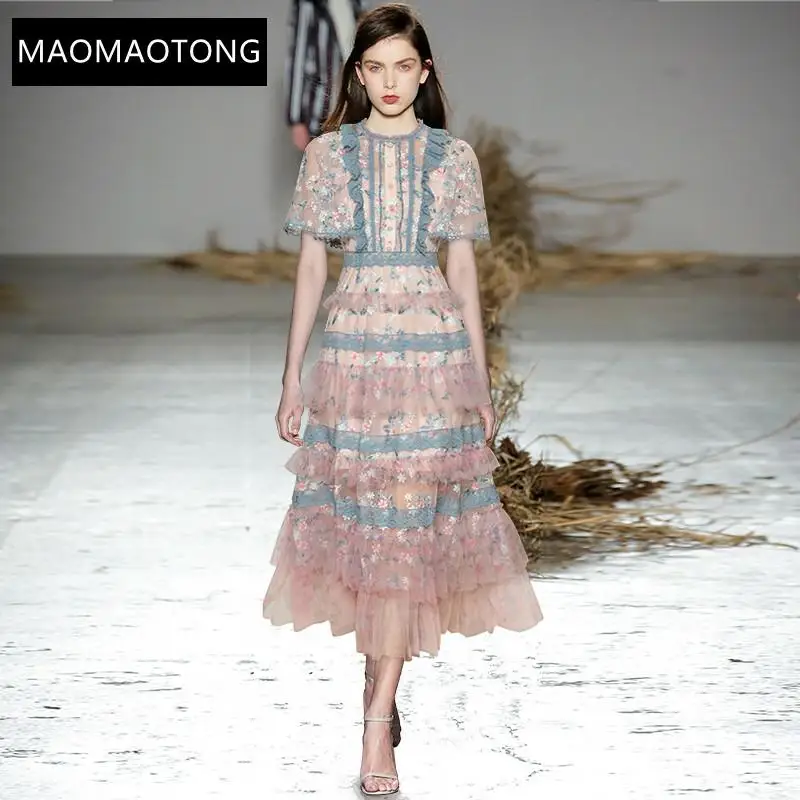 Fashion Designer Dress Summer Women Dress O-neck Short Sleeve Lace Splicing Florals Embroidered Mesh Vintage Midi Dress
Fashion Designer Dress Summer Women Dress O-neck Short Sleeve Lace Splicing Florals Embroidered Mesh Vintage Midi Dress