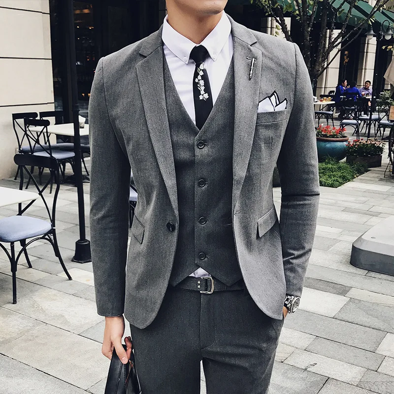 Luxury Fashion Men's Slim Fit 3 Piece Formal Suits One Button Business Wedding Prom Party Suits Blazer Tux Vest & Trousers 
Luxury Fashion Men's Slim Fit 3 Piece Formal Suits One Button Business Wedding Prom Party Suits Blazer Tux Vest & Trousers