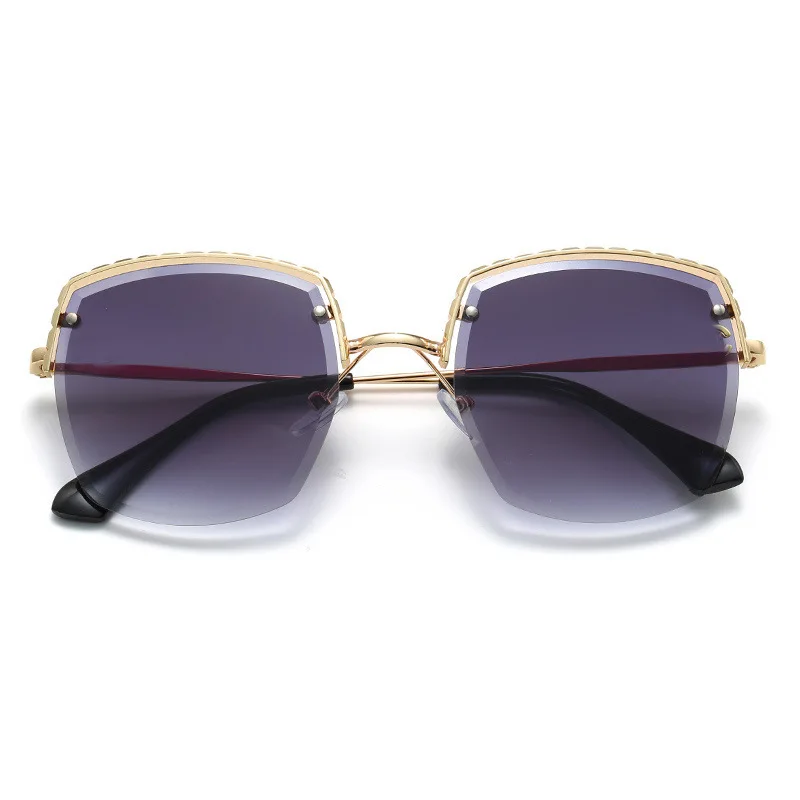 Luxury Semi-Rimless Metal Punk Sunglasses Women 2021 Vintage Steampunk Sun Glasses Men Oculos Feminino Lentes Gafas De Sol UV400
Luxury Semi-Rimless Metal Punk Sunglasses Women 2021 Vintage Steampunk Sun Glasses Men Oculos Feminino Lentes Gafas De Sol UV400