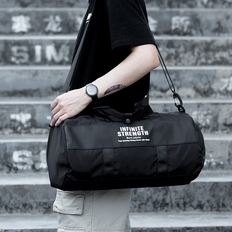 Outdoor Waterproof Nylon Sports Gym Bags Men Women Training Fitness Travel Handbag Yoga Mat Sport Bag with shoes Compartment
Outdoor Waterproof Nylon Sports Gym Bags Men Women Training Fitness Travel Handbag Yoga Mat Sport Bag with shoes Compartment