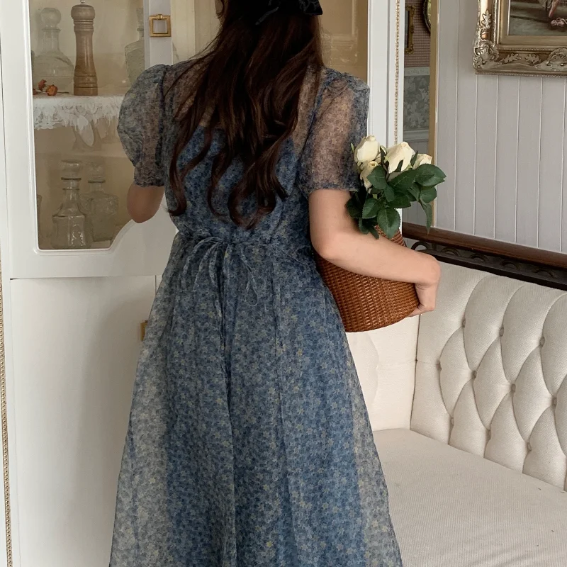 KUSAHIKI Women Mesh Puff Sleeve Floral Dresses + Basic Sling Vestidos Femme 2021 Summer New Korean Chic Slim Waist Dress 6J198
KUSAHIKI Women Mesh Puff Sleeve Floral Dresses + Basic Sling Vestidos Femme 2021 Summer New Korean Chic Slim Waist Dress 6J198