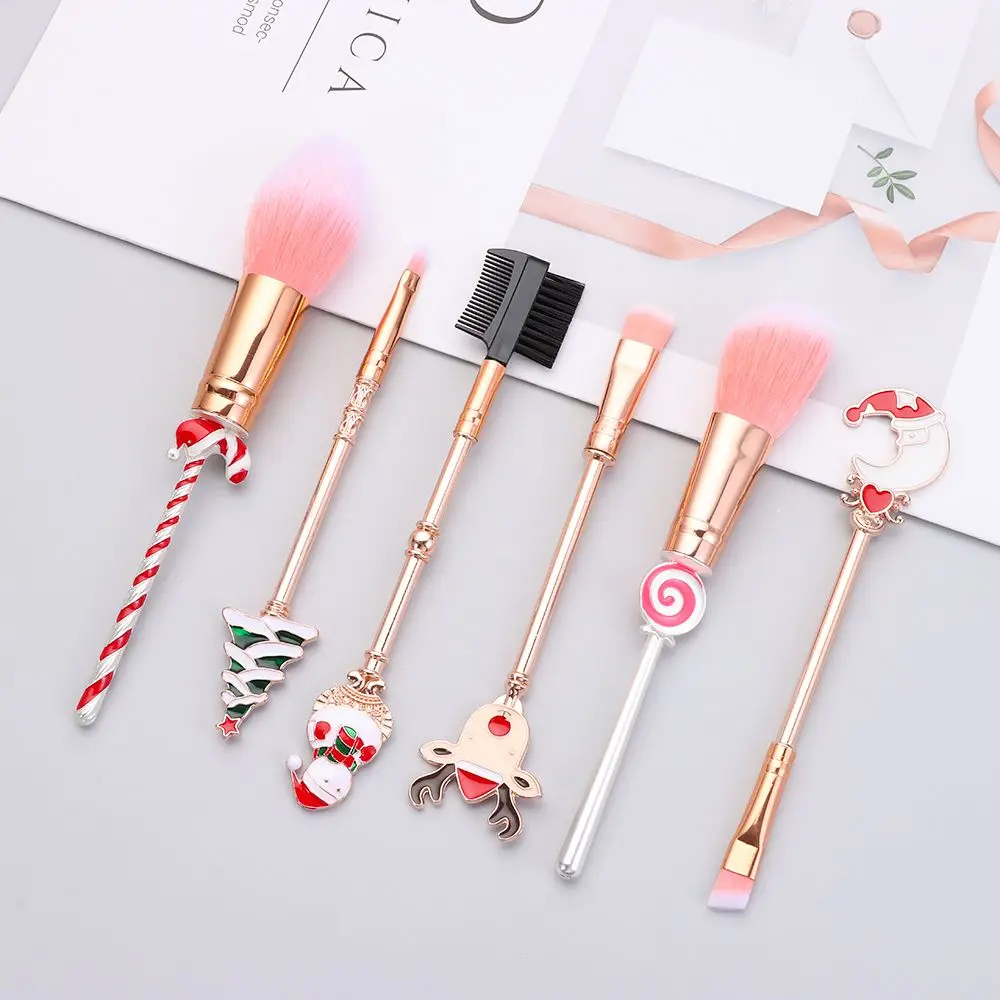 Christmas Ornaments Cosmetics Tool Foundation Powder Metal Handle Santa Claus Pattern Christmas gift Makeup Brushes
Christmas Ornaments Cosmetics Tool Foundation Powder Metal Handle Santa Claus Pattern Christmas gift Makeup Brushes
