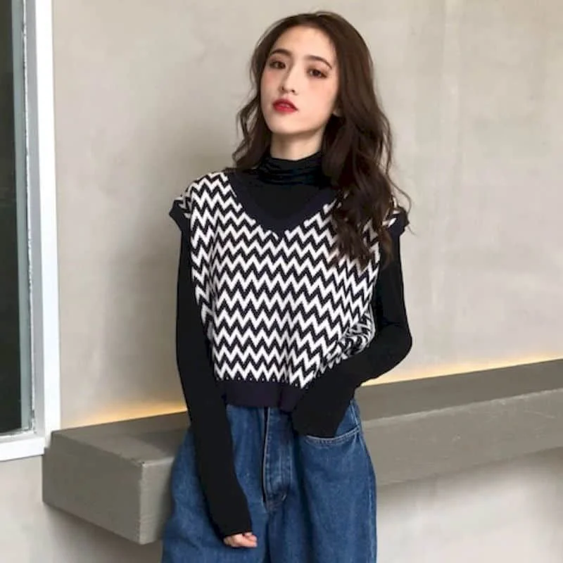 Women's Knit Sweater Vest 2021 Early Autumn Clothes New Western Style Loose Vest Knit Sweater Sleeveless Vest Women High Street
Women's Knit Sweater Vest 2021 Early Autumn Clothes New Western Style Loose Vest Knit Sweater Sleeveless Vest Women High Street