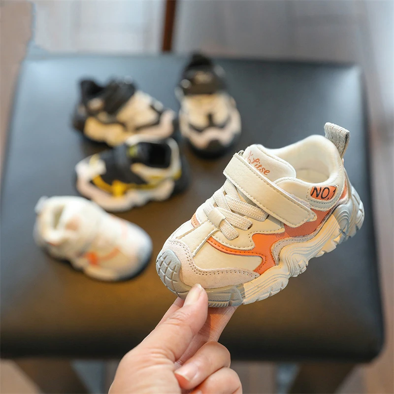 Infant Toddler Shoes Autumn Winter Baby Girls Boys Casual Shoes Children Sports Shoes Soft Bottom Non-slip Outdoor Kids Sneaker
Infant Toddler Shoes Autumn Winter Baby Girls Boys Casual Shoes Children Sports Shoes Soft Bottom Non-slip Outdoor Kids Sneaker