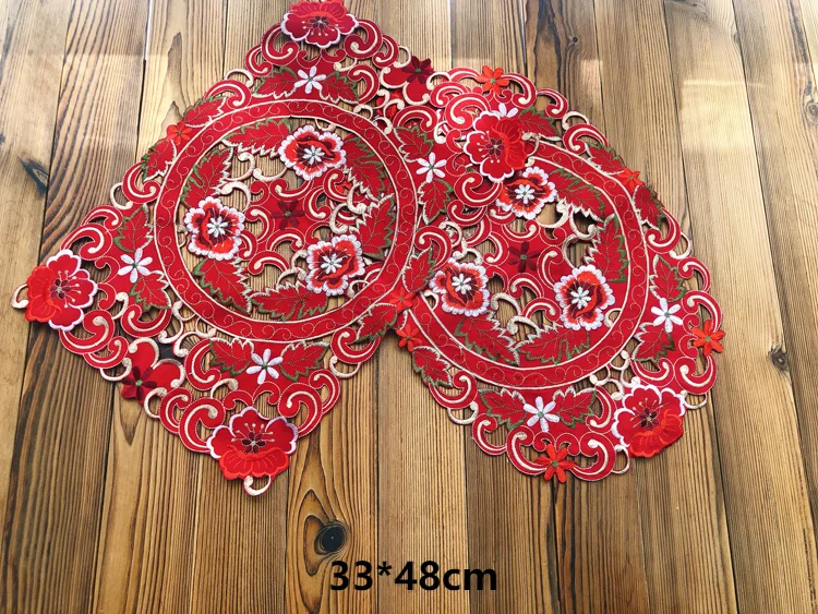 Purchasing European-style satin hollow tablecloth embroidery table cushion vase cushion Christmas decoration cushion
Purchasing European-style satin hollow tablecloth embroidery table cushion vase cushion Christmas decoration cushion