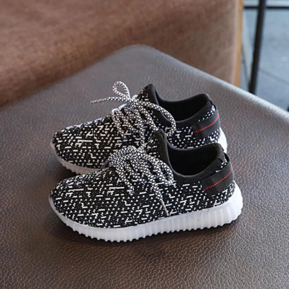 Daclay Sport Runinng Sneakers Breathable Mesh Led Luminous Shoes Lighting Sneakers for child and kids
Daclay Sport Runinng Sneakers Breathable Mesh Led Luminous Shoes Lighting Sneakers for child and kids