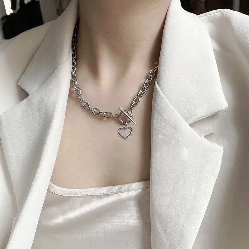 Gold Sliver Heart Pendants Necklaces Collar Vintage Chunky Chain Necklace for Women Fashion Jewelry Best Friend Gift
Gold Sliver Heart Pendants Necklaces Collar Vintage Chunky Chain Necklace for Women Fashion Jewelry Best Friend Gift