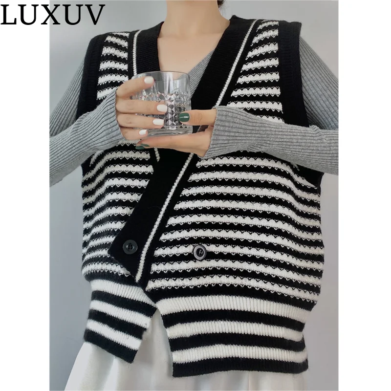 

Women's Sweaters Vests Jersey Grunge Jumper Turtleneck High Street Knitted Sleeveless Clothes Cardigans Sweatshirt Ugly Mohair