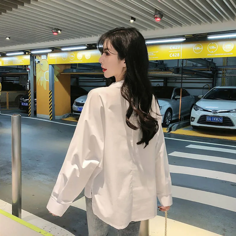 2021 spring fashion all-match V-neck drawstring design version long-sleeved shirt age reduction loose shirt women
2021 spring fashion all-match V-neck drawstring design version long-sleeved shirt age reduction loose shirt women