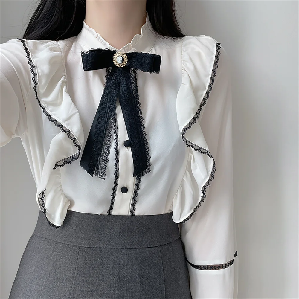 Harajuku Arrival Lace Bow Women Shirts Solid Fashion Plus Size Casual Sweet Femme Party Ruffles Autumn OL Loose Tops
Harajuku Arrival Lace Bow Women Shirts Solid Fashion Plus Size Casual Sweet Femme Party Ruffles Autumn OL Loose Tops