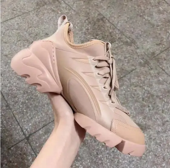 2020 fashion Luxury Women Sneakers Platform Designer Genuine leather zapatillas mujer Shoes Casual Printed Flower Sneakers
2020 fashion Luxury Women Sneakers Platform Designer Genuine leather zapatillas mujer Shoes Casual Printed Flower Sneakers
