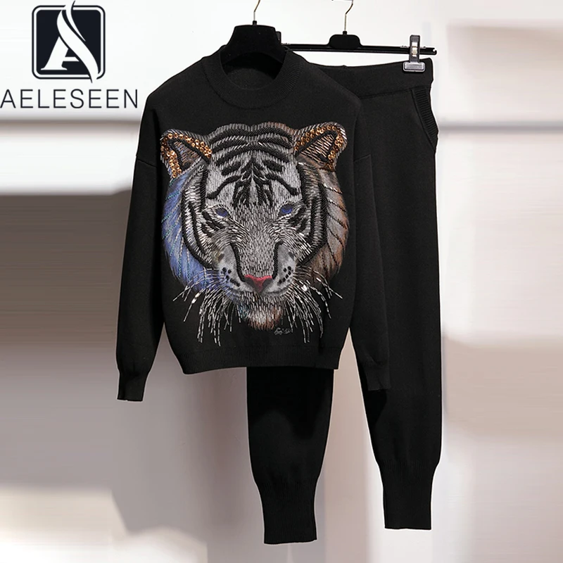 AELESEEN Autumn New Two Piece Sets Women Full Sleeve Tops And Skinny Pants Sequined Beading Tiger Print Tracksuit Ladies Sets
AELESEEN Autumn New Two Piece Sets Women Full Sleeve Tops And Skinny Pants Sequined Beading Tiger Print Tracksuit Ladies Sets
