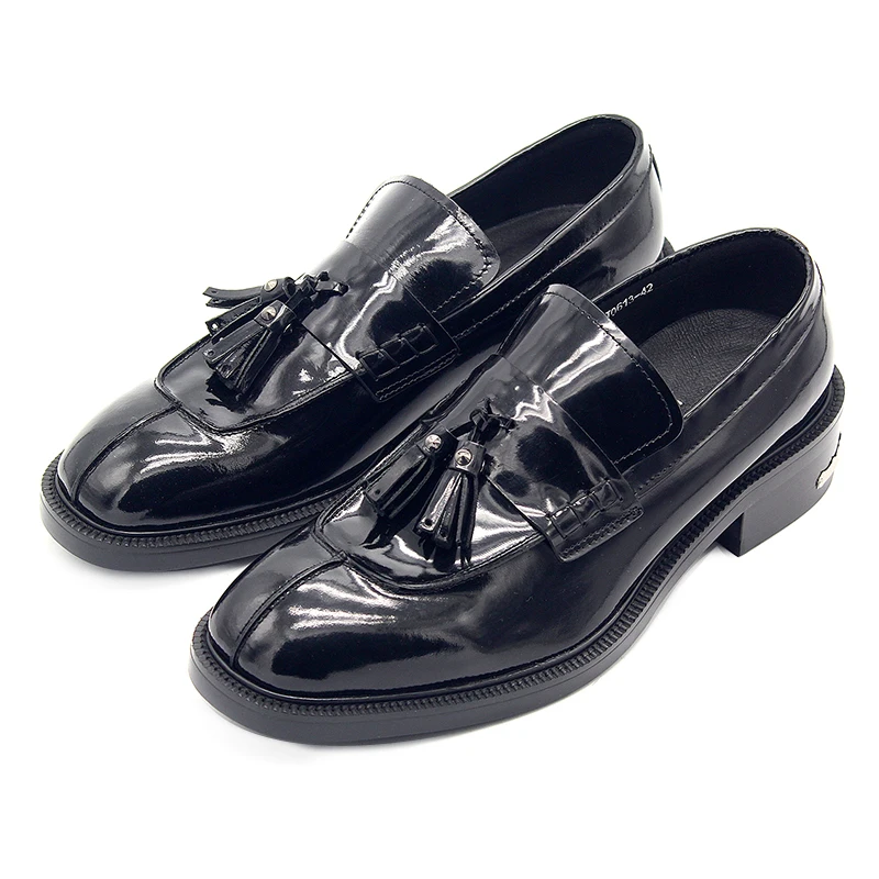 New Square toe Black Fringe Men Shoes Genuine Leather Shoes for men High-End Casual Shoes
New Square toe Black Fringe Men Shoes Genuine Leather Shoes for men High-End Casual Shoes