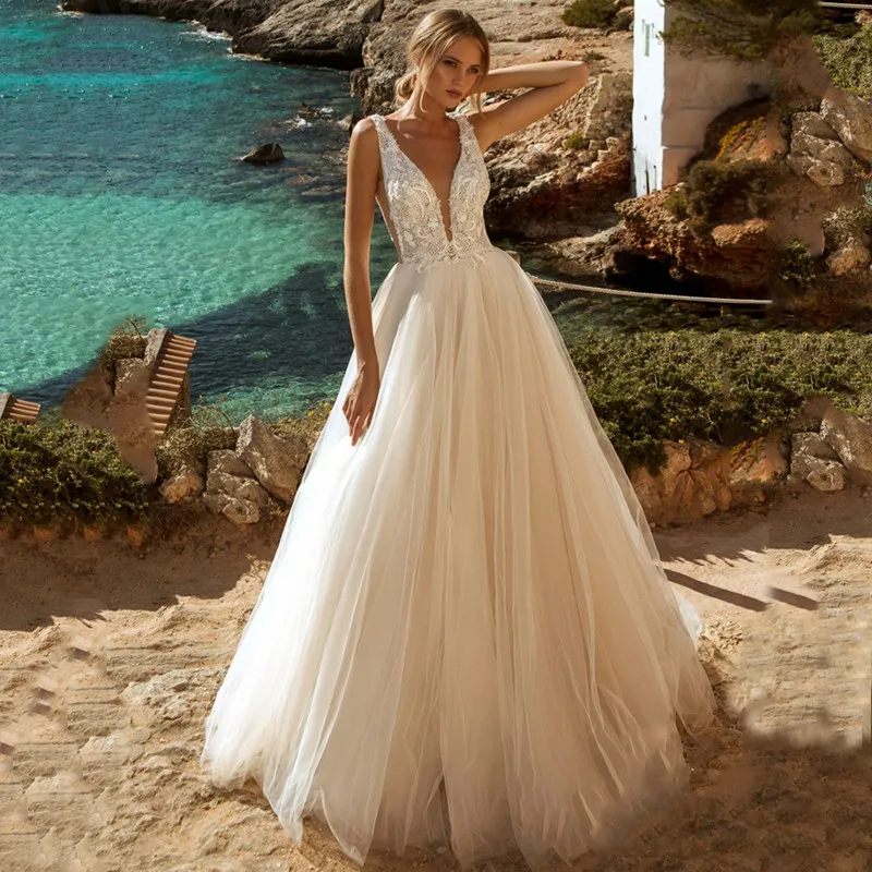 2021 A-line Wedding Dress Lace Appliques Boho Wedding Dress Backless Bride Dress Vestido De Noiva Novia Brautkleider Vintage
2021 A-line Wedding Dress Lace Appliques Boho Wedding Dress Backless Bride Dress Vestido De Noiva Novia Brautkleider Vintage