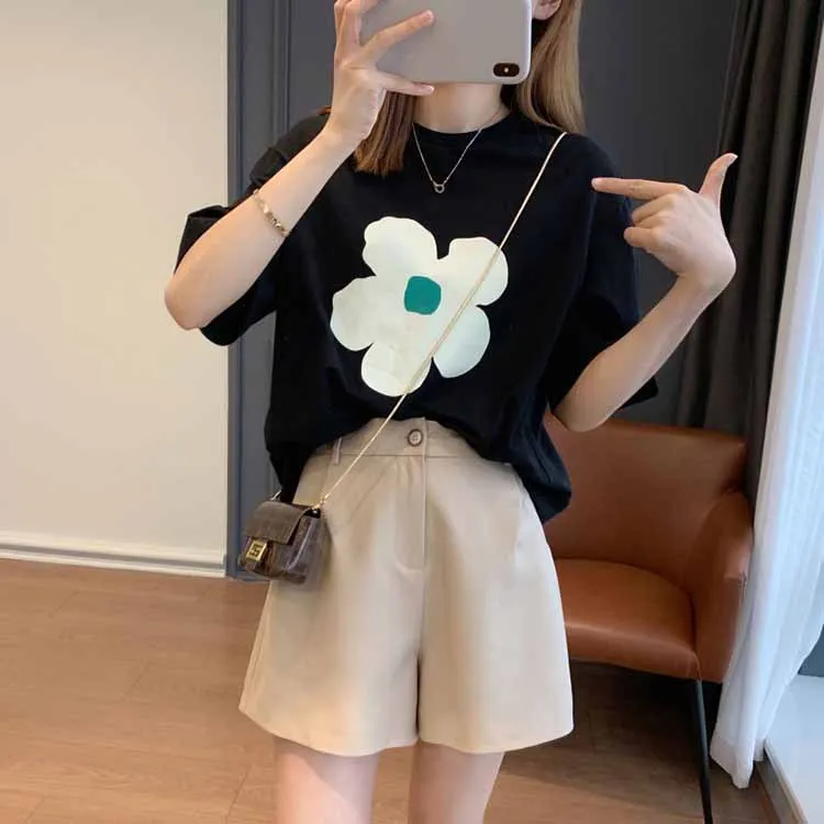 Women T-shirt 2021 Summer Irregular Printing Loose Short Sleeve T-shirt 100% Cotton
Women T-shirt 2021 Summer Irregular Printing Loose Short Sleeve T-shirt 100% Cotton