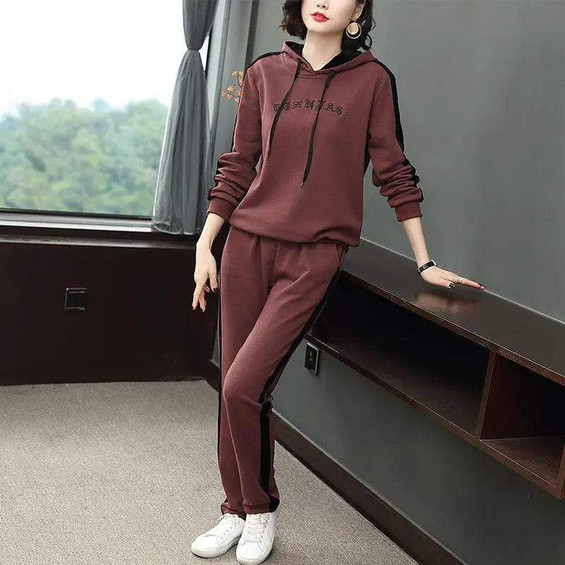 Woman Two Pieces Set Female Hoodie Autumn Sweatshirt Set Lady Long Sleeve Tops Long Pants Tracksuit Suit Outfits H1101
Woman Two Pieces Set Female Hoodie Autumn Sweatshirt Set Lady Long Sleeve Tops Long Pants Tracksuit Suit Outfits H1101