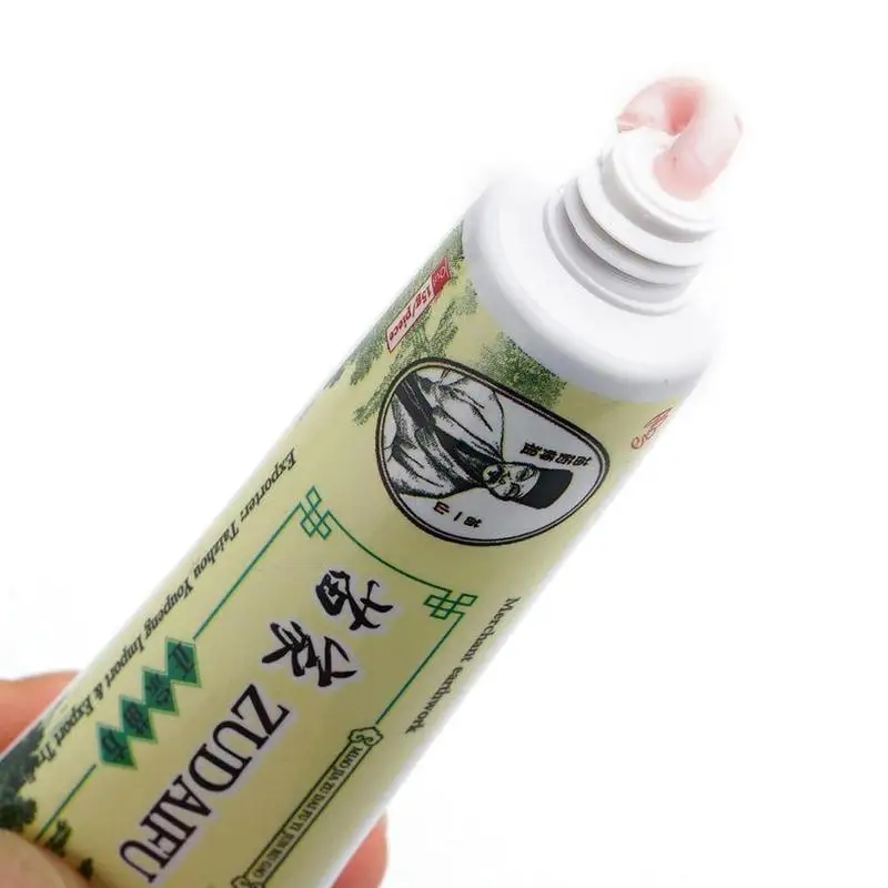 Original Zudaifu Skin Care Ointment Psoriasis Cream (With Box) 1Pc 15G YIGANERJING
Original Zudaifu Skin Care Ointment Psoriasis Cream (With Box) 1Pc 15G YIGANERJING