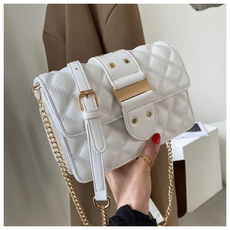 Net Red Bag Women's 2021 New Trend Korean Fashion Women's Bag Lingge Lock Slanting Single Shoulder Small Square Bag
Net Red Bag Women's 2021 New Trend Korean Fashion Women's Bag Lingge Lock Slanting Single Shoulder Small Square Bag