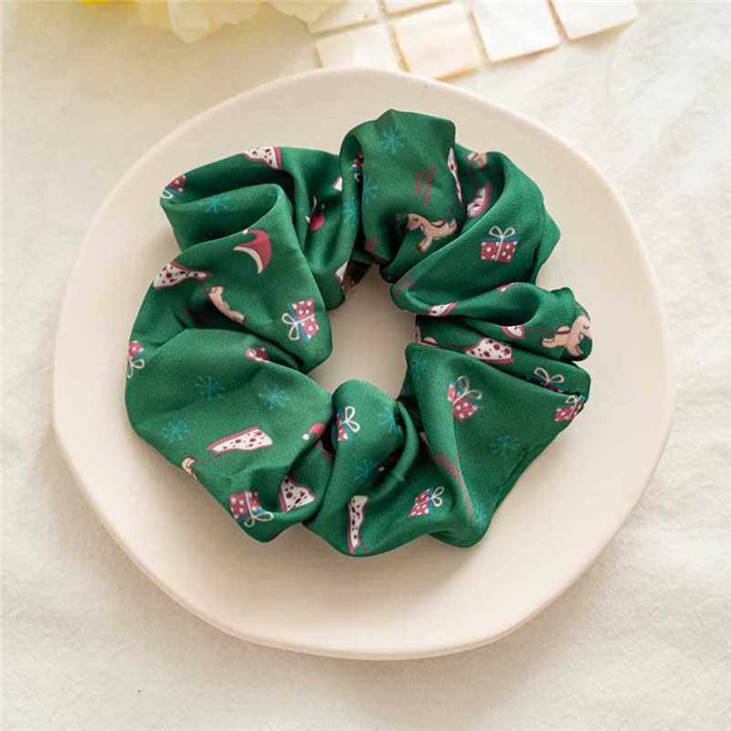 Cute Beautiful Elastic Scrunchies Sweet Satin Print Ponytail Holder Hair Rope Fashion Christmas Handmade Hair Accessories
Cute Beautiful Elastic Scrunchies Sweet Satin Print Ponytail Holder Hair Rope Fashion Christmas Handmade Hair Accessories
