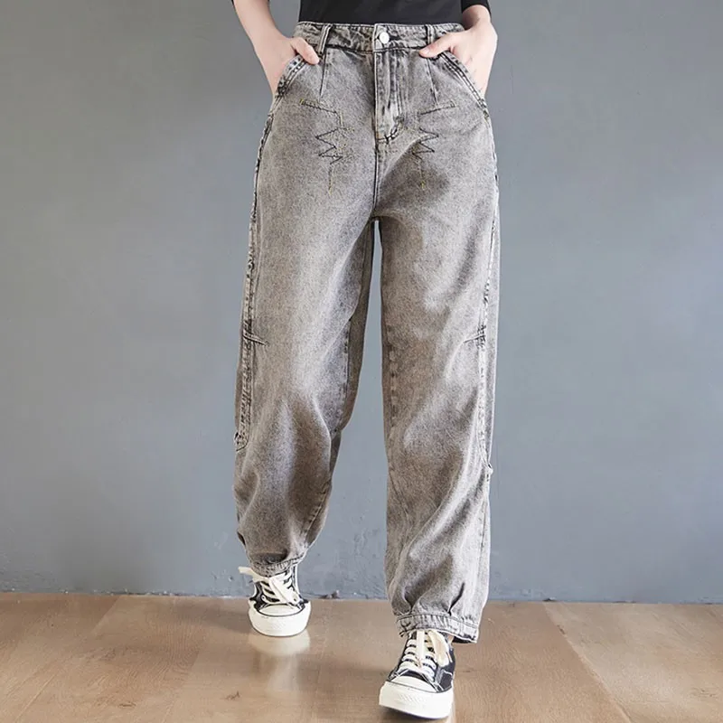 Women High Waist Casual Boyfriend Jeans New Arrival 2021 Spring Vintage Style Streetwear Loose Female Denim Harem Pants S3662
Women High Waist Casual Boyfriend Jeans New Arrival 2021 Spring Vintage Style Streetwear Loose Female Denim Harem Pants S3662
