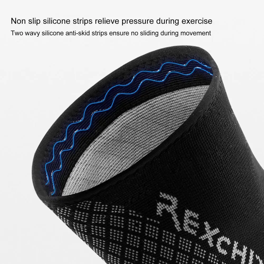 Knee Pad Practical Lightweight Portable Comfortable Polyester Knee Protector for Fitness Knee Compression Sleeve Knee Pad
Knee Pad Practical Lightweight Portable Comfortable Polyester Knee Protector for Fitness Knee Compression Sleeve Knee Pad