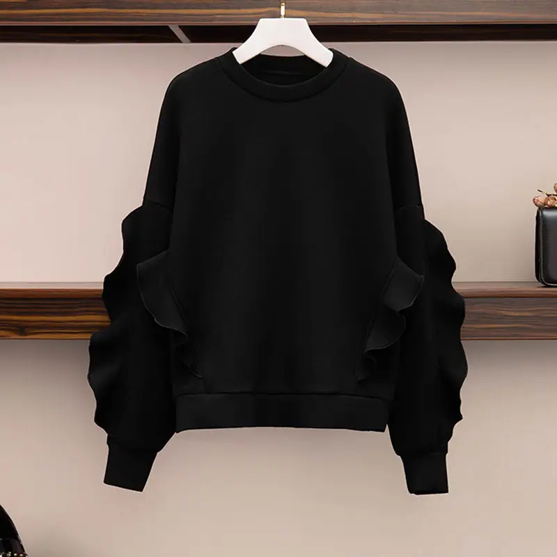 Black Women's Loose Round Neck Spring And Autumn New Ear Lace Splicing Fashion Casual Long Sleeve Top
Black Women's Loose Round Neck Spring And Autumn New Ear Lace Splicing Fashion Casual Long Sleeve Top