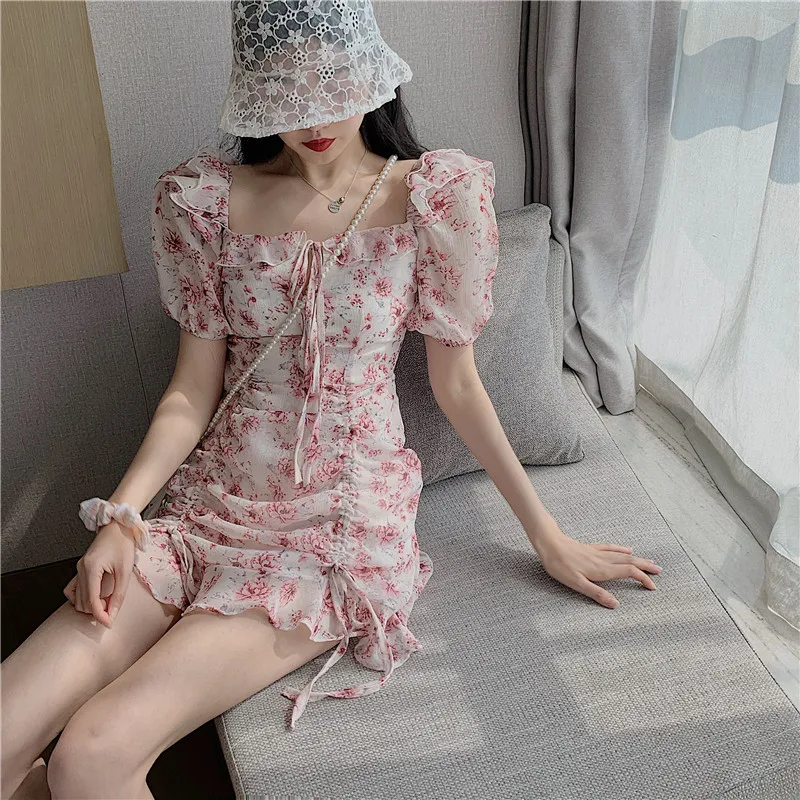 Sweet Elegant French Retro Floral Skirt Summer New Waist-Controlled Slim Fit Slimming Versatile Short Sleeve Dress Women's 
Sweet Elegant French Retro Floral Skirt Summer New Waist-Controlled Slim Fit Slimming Versatile Short Sleeve Dress Women's