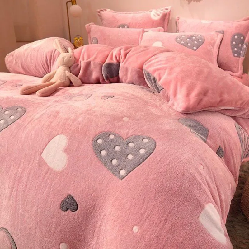JUSTCHIC Girls Sweet Heart Pink Duvet Cover Pillowcase Home Wedding Bedding Set Winter Snowflake Velvet Quilt Cover Queen Size
JUSTCHIC Girls Sweet Heart Pink Duvet Cover Pillowcase Home Wedding Bedding Set Winter Snowflake Velvet Quilt Cover Queen Size