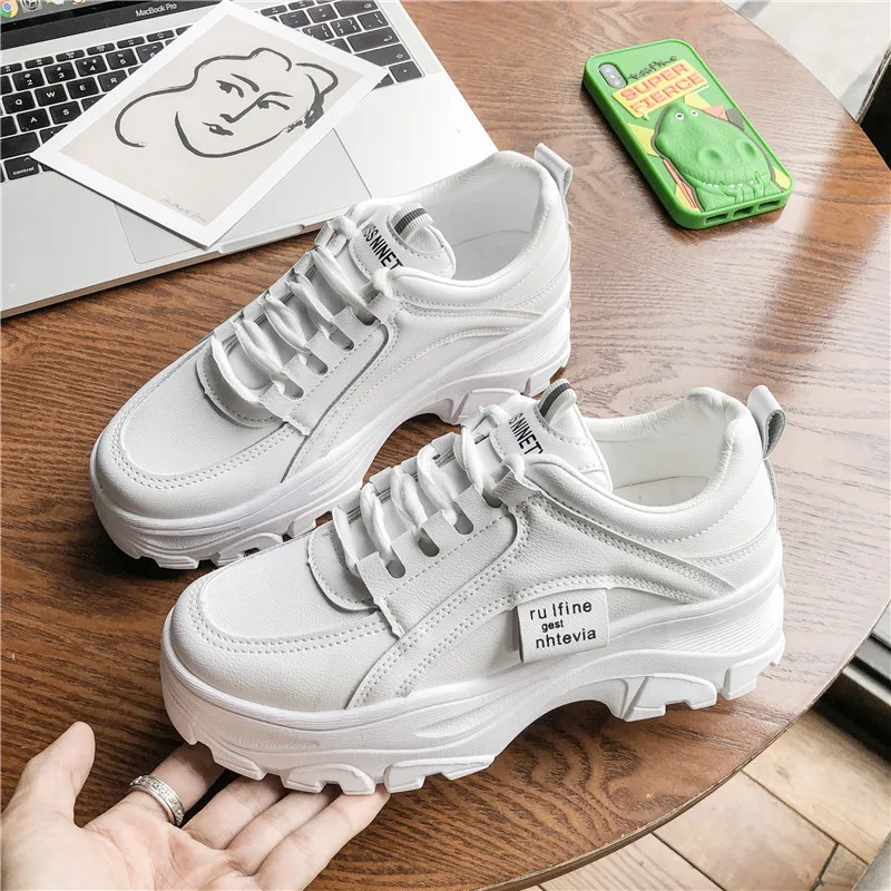 2021 Women Vulcanized Shoes Fashion Lace-up Flat Mid-heel Warm Shoes Increased Wear-resistant Casual Sports Shoes Size BA-89
2021 Women Vulcanized Shoes Fashion Lace-up Flat Mid-heel Warm Shoes Increased Wear-resistant Casual Sports Shoes Size BA-89