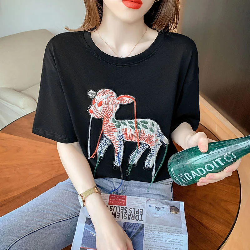 Korean embroidery tassel Summer Fashion T Shirt Women Tops Loose animal pattern Short sleeve Women Tshirt Tops black t shirts
Korean embroidery tassel Summer Fashion T Shirt Women Tops Loose animal pattern Short sleeve Women Tshirt Tops black t shirts