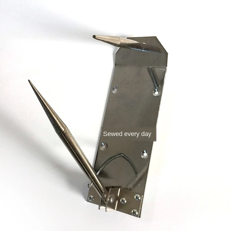 Semi-automatic Shirt Lapel Angle Machine Suit Fold-down Collar Maker Fold-down Collar Machine Fold-down Collar Maker
Semi-automatic Shirt Lapel Angle Machine Suit Fold-down Collar Maker Fold-down Collar Machine Fold-down Collar Maker