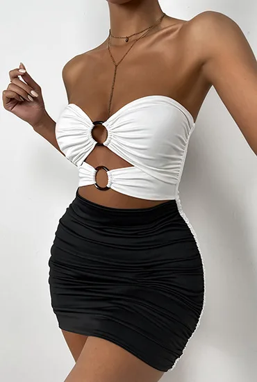 Summer Women's Color Matching Dress Sexy Slim Hollow Dress Tube Top Package Hip Club Dress Micro Mini Dress Vestido Feminino
Summer Women's Color Matching Dress Sexy Slim Hollow Dress Tube Top Package Hip Club Dress Micro Mini Dress Vestido Feminino