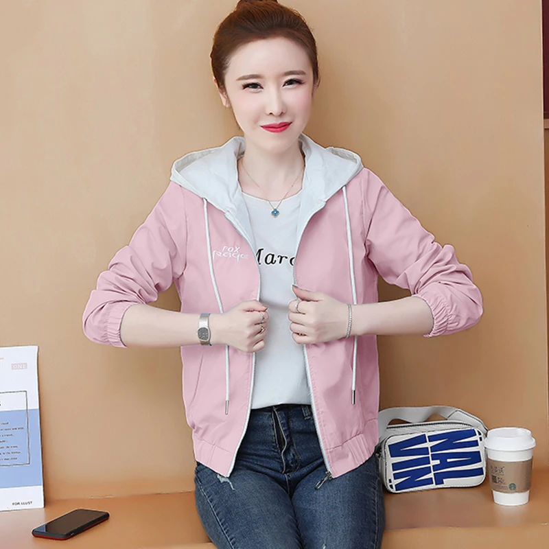 2021 Korean Spring Fashion Hooded Jackets Women Long Sleeve Bomber Jackets Short Coats Female Thin Loose Zipper Coat Outerwear
2021 Korean Spring Fashion Hooded Jackets Women Long Sleeve Bomber Jackets Short Coats Female Thin Loose Zipper Coat Outerwear