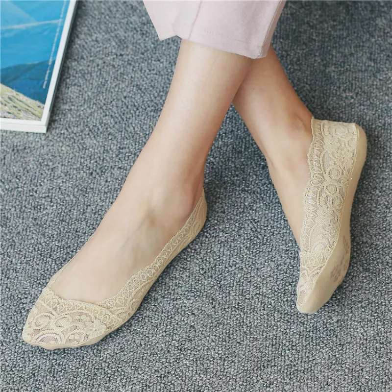 2020 New Arrival Striped Socks Women Cute Bamboo Fiber Funny Socks High Quality Women Fashion
2020 New Arrival Striped Socks Women Cute Bamboo Fiber Funny Socks High Quality Women Fashion