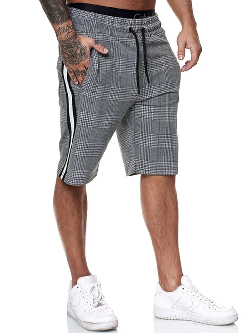 Fashion Men Shorts 2021 Summer Mens Plaid Shorts Elastic Waist Fitness Shorts Men Casual Striped Jogger Shorts
Fashion Men Shorts 2021 Summer Mens Plaid Shorts Elastic Waist Fitness Shorts Men Casual Striped Jogger Shorts