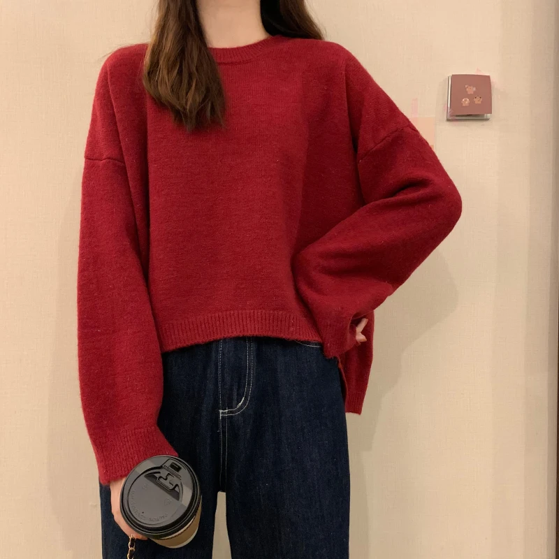 Round Neck Short Red Sweater Women's Autumn And Winter New Loose Pullover Long Sleeve Knitted Top
Round Neck Short Red Sweater Women's Autumn And Winter New Loose Pullover Long Sleeve Knitted Top