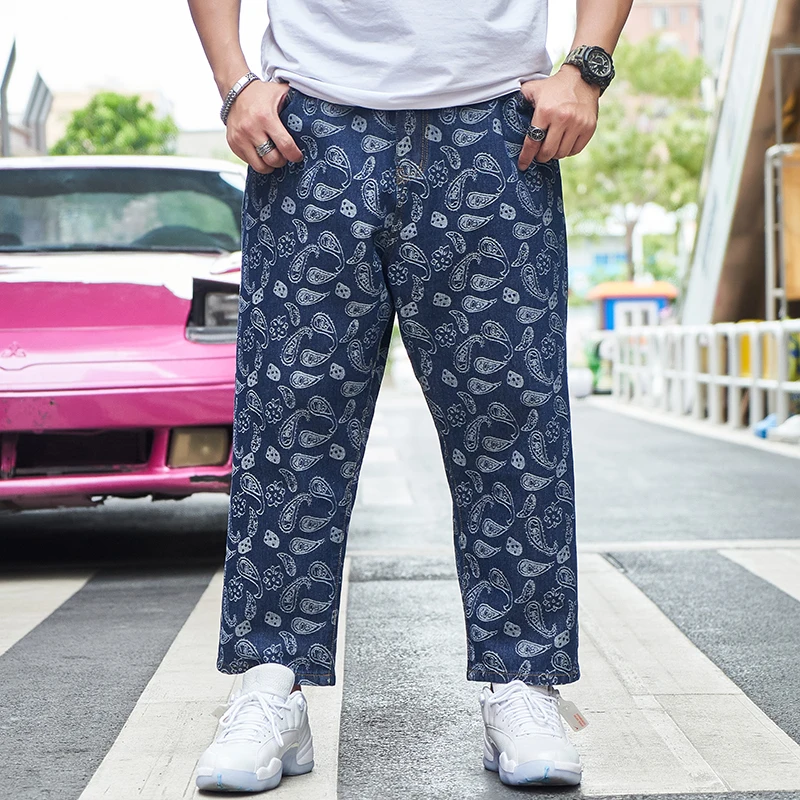 32-48 Oversized Men Jeans Streetwear Dance Hip-hop Cashew Jacquard Design Straight Loose Casual Denim Ankle-Length Pants
32-48 Oversized Men Jeans Streetwear Dance Hip-hop Cashew Jacquard Design Straight Loose Casual Denim Ankle-Length Pants