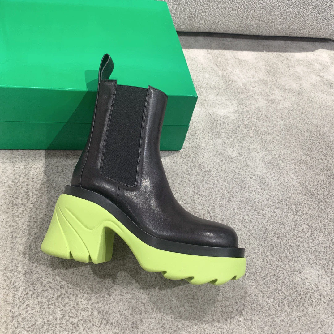 Зимние сапоги BV на высоком каблуке женские сапоги средней длины с круглым носком в стиле Звезд сапоги мартинсы на толстой подошве
Зимние сапоги BV на высоком каблуке женские сапоги средней длины с круглым носком в стиле Звезд сапоги мартинсы на толстой подошве